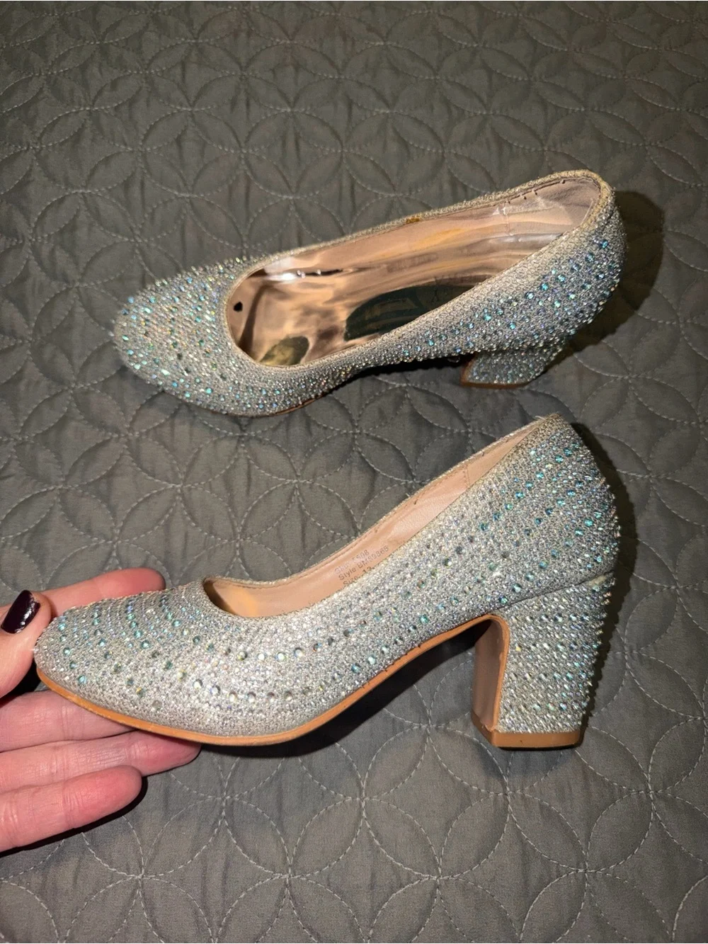 Kids sz 13 Sparkling Silver Crystal Block Heel Pumps. Wedding. Party